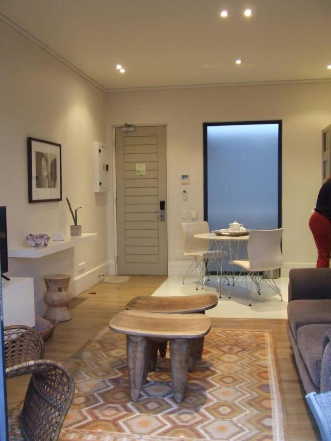210 Gallery Luxury Studio Apartment Knysna Exterior photo