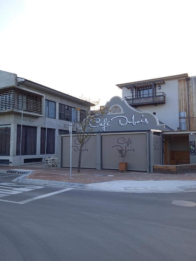 210 Gallery Luxury Studio Apartment Knysna Exterior photo
